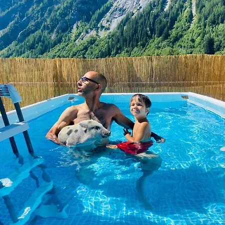 La Grange - Animal Chic Hotel