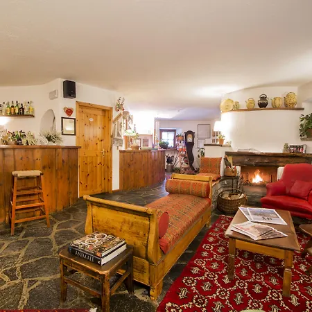 Hotel La Grange - Animal Chic