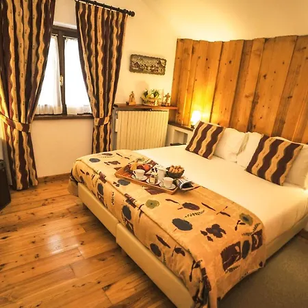 Hotell La Grange - Animal Chic