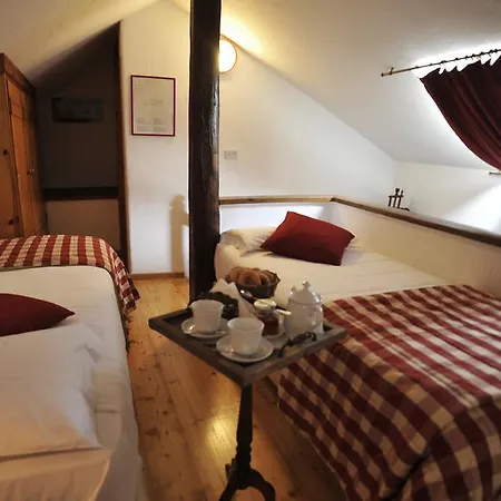 La Grange - Animal Chic Hotell 3*