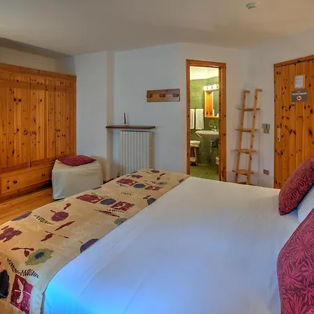 La Grange - Animal Chic Hotell